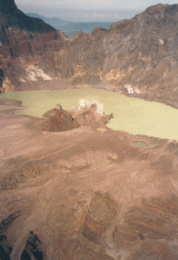 A quiet Pinatubo Crater